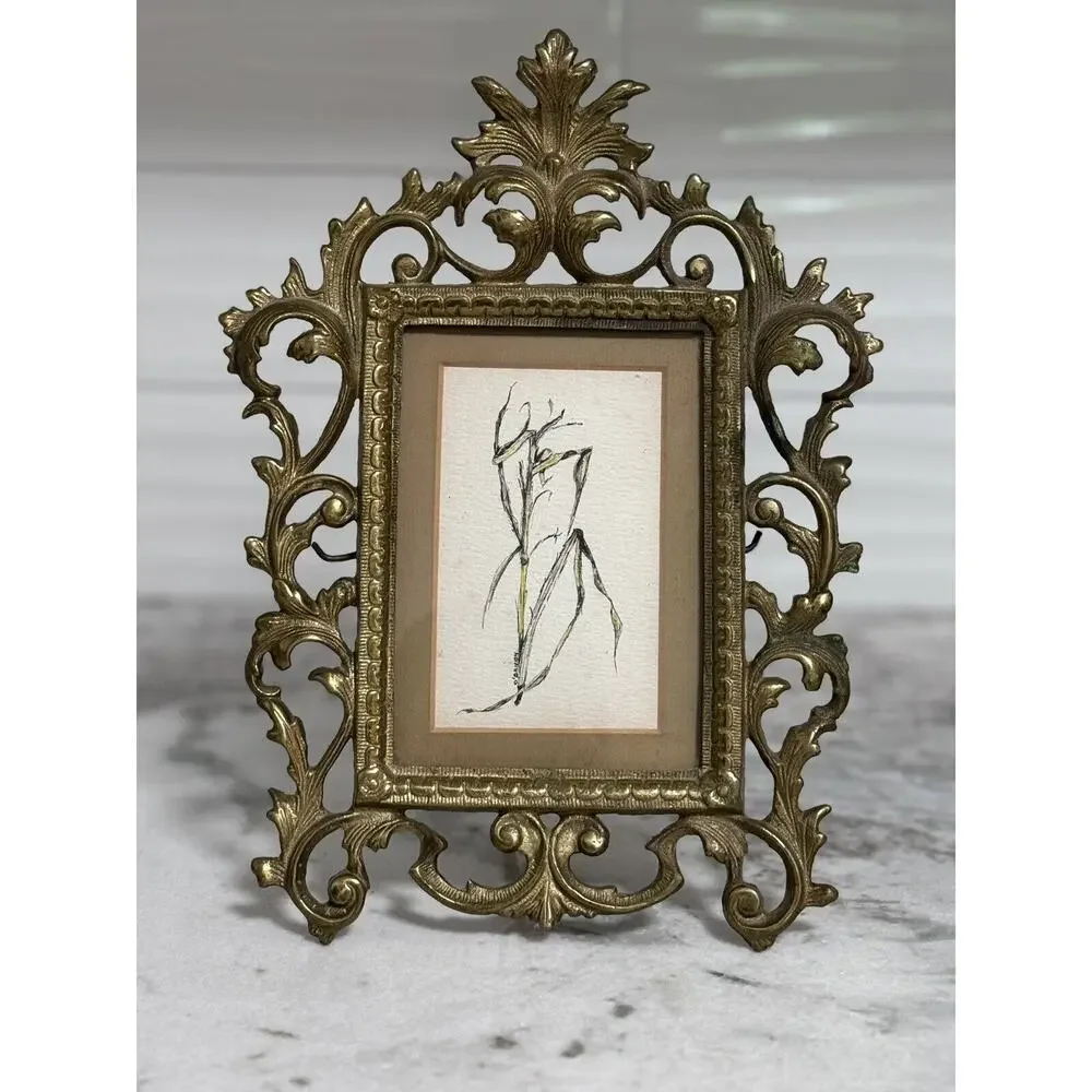 Antique Victorian Heavy Brass Art Nouveau Rectangle Picture Frame Stand